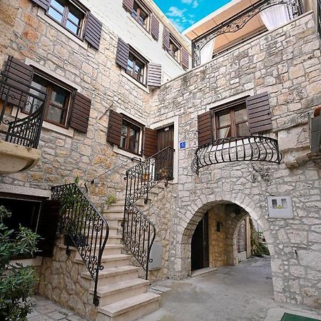 Stone House Srida Leilighet Baška Voda Eksteriør bilde
