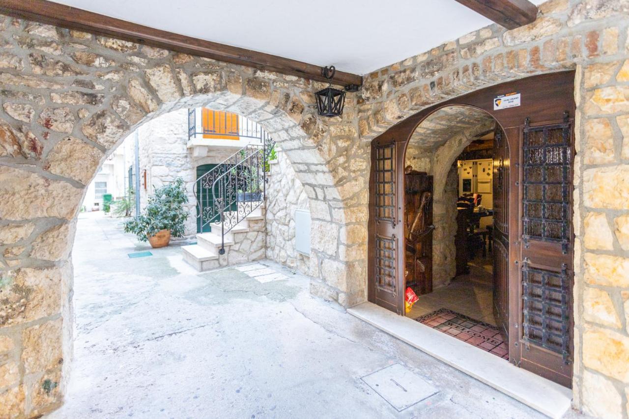 Stone House Srida Leilighet Baška Voda Eksteriør bilde