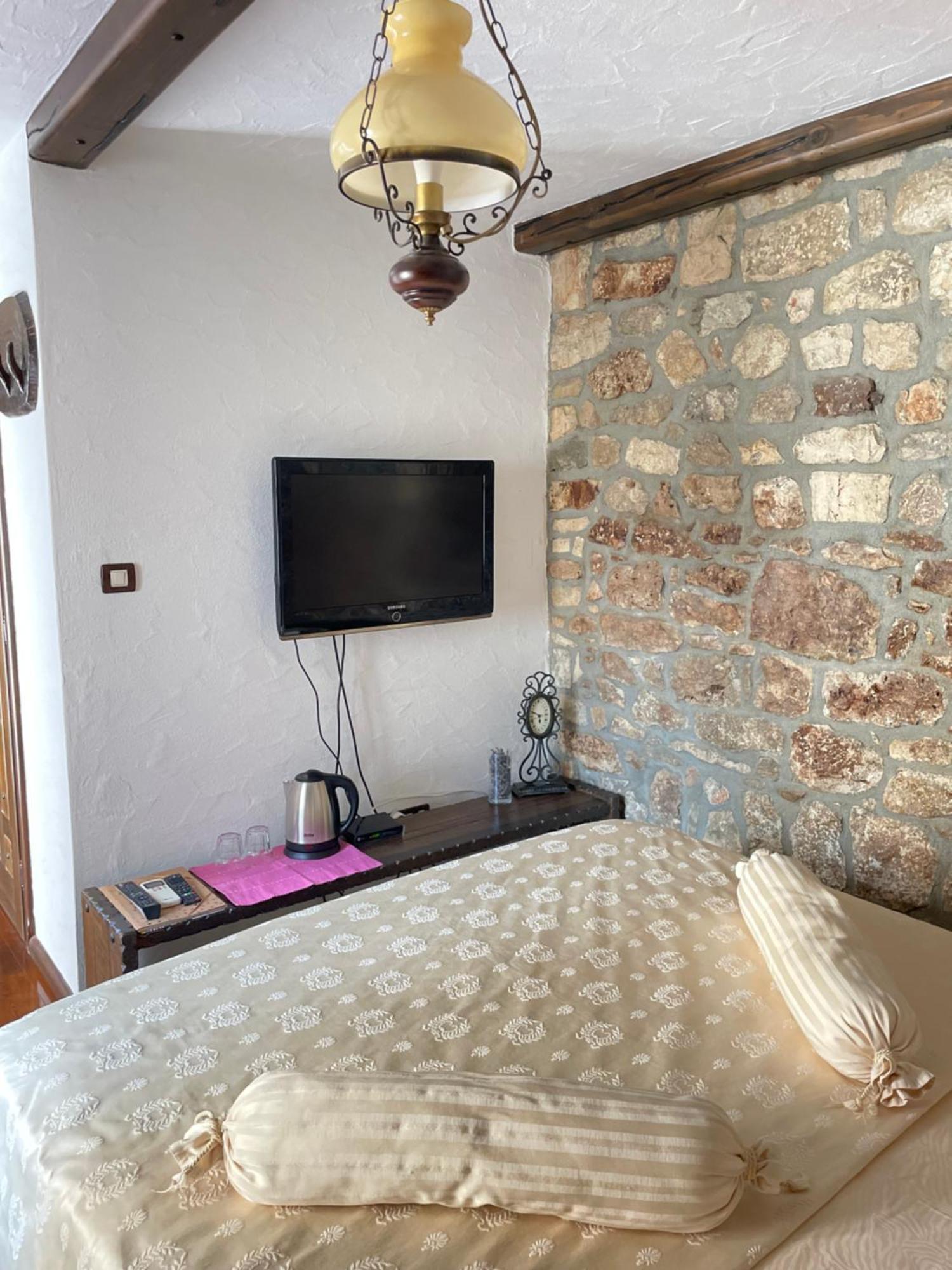 Stone House Srida Leilighet Baška Voda Eksteriør bilde